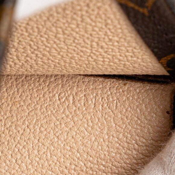 LOUIS VUITTON Brown Monogram Leather Tote Bag - Picture 9 of 10